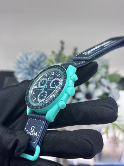 スウォッチ「Swatch」OMEGA MoonSwatch MISSION TO THE MOONPHASE腕時計42MM