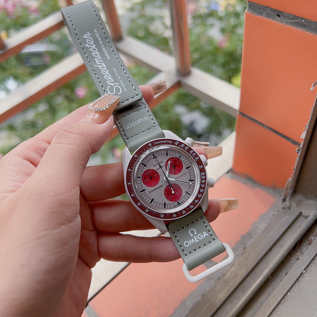 スウォッチ「Swatch」OMEGA MoonSwatch コレクション 腕時計42MM