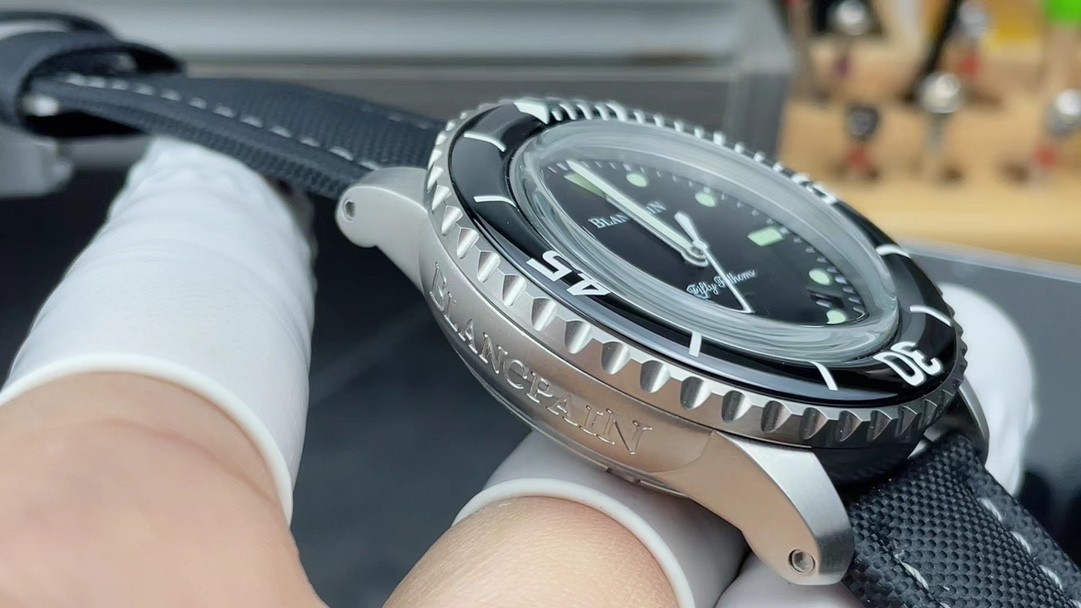 ブランパン「Blancpain」クラシックシリーズ 6656 自動巻きクロノグラフ 腕時計42MM