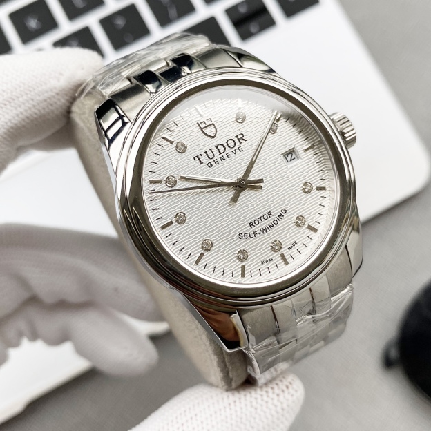 チューダー「Tudor」ブラックベイシリーズメンズウォッチ40MM