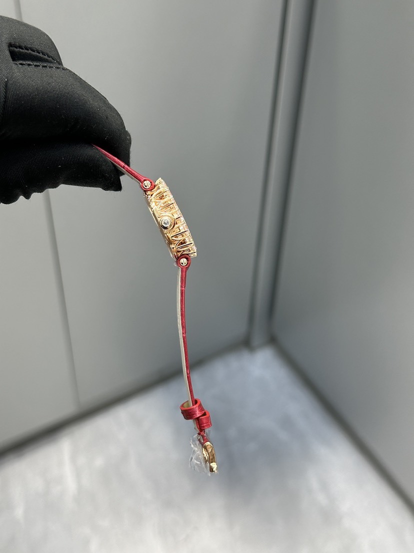 ショパール「Chopard」ハッピースポーツ ジョアイヤリーレディース ジュエリーウォッチ36mm