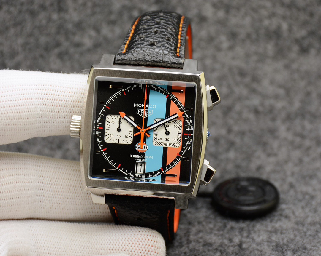 タグ・ホイヤー「TAG Heuer」カレラ クォーツ メンズウォッチ 40mm