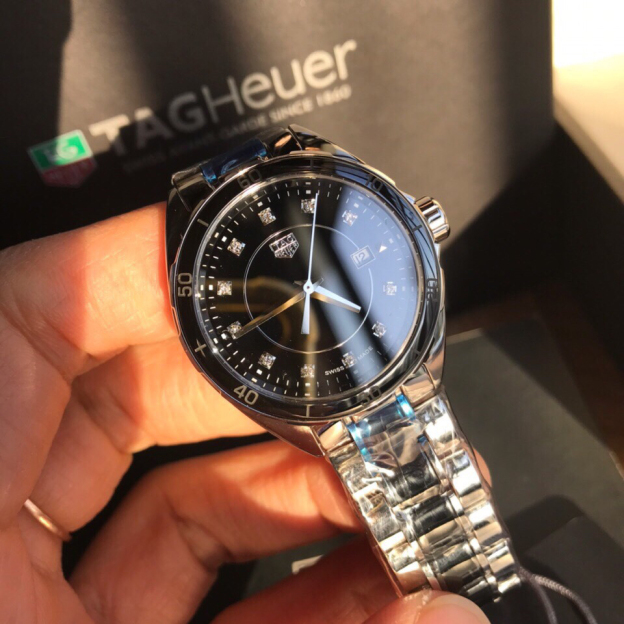 タグ・ホイヤー「TAG Heuer」Aquaracer レディス クオーツ腕時計 32mm