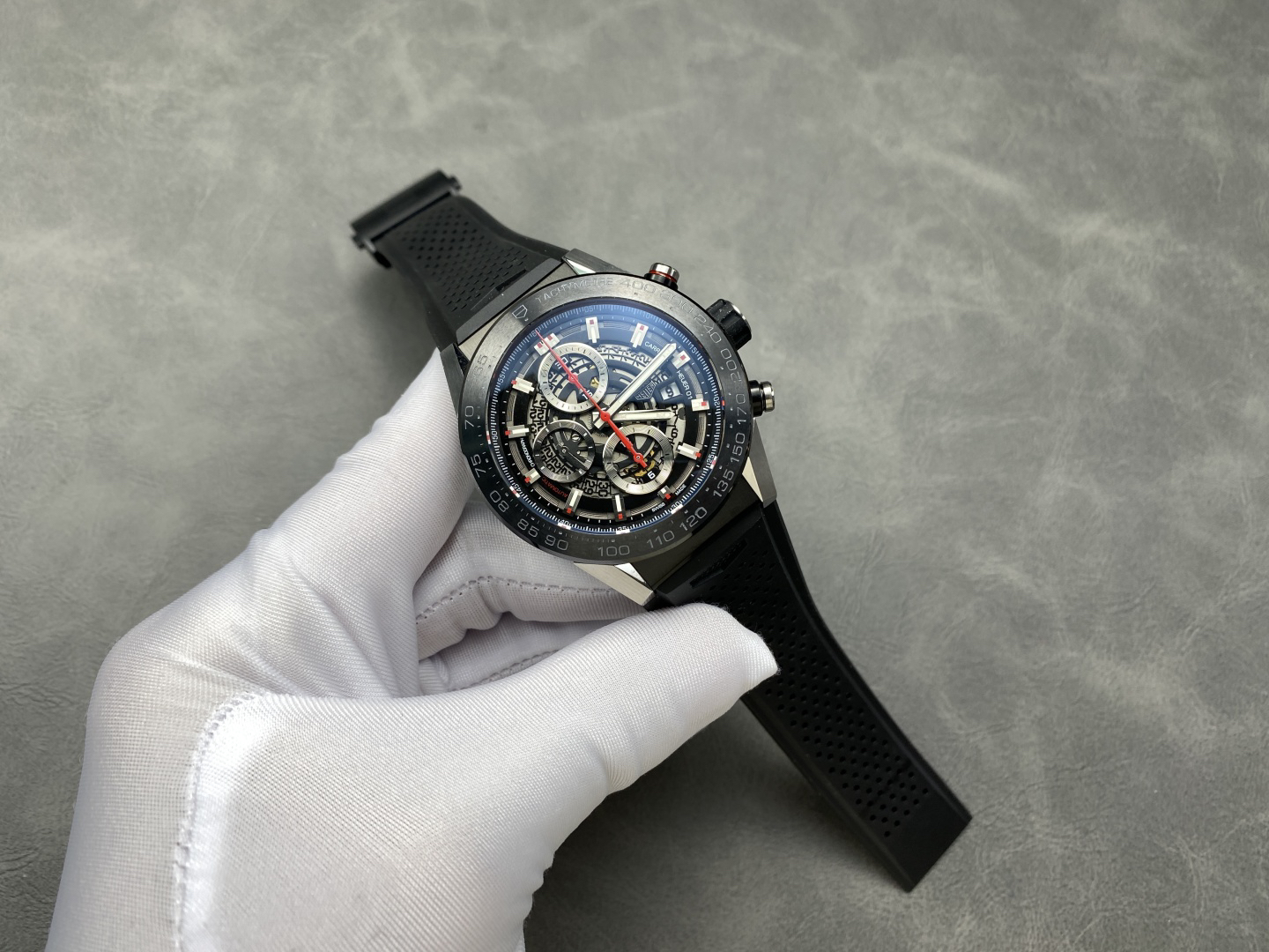 タグ・ホイヤー「TAG Heuer」カレラ ヒューアークロノグラフ 腕時計43mm