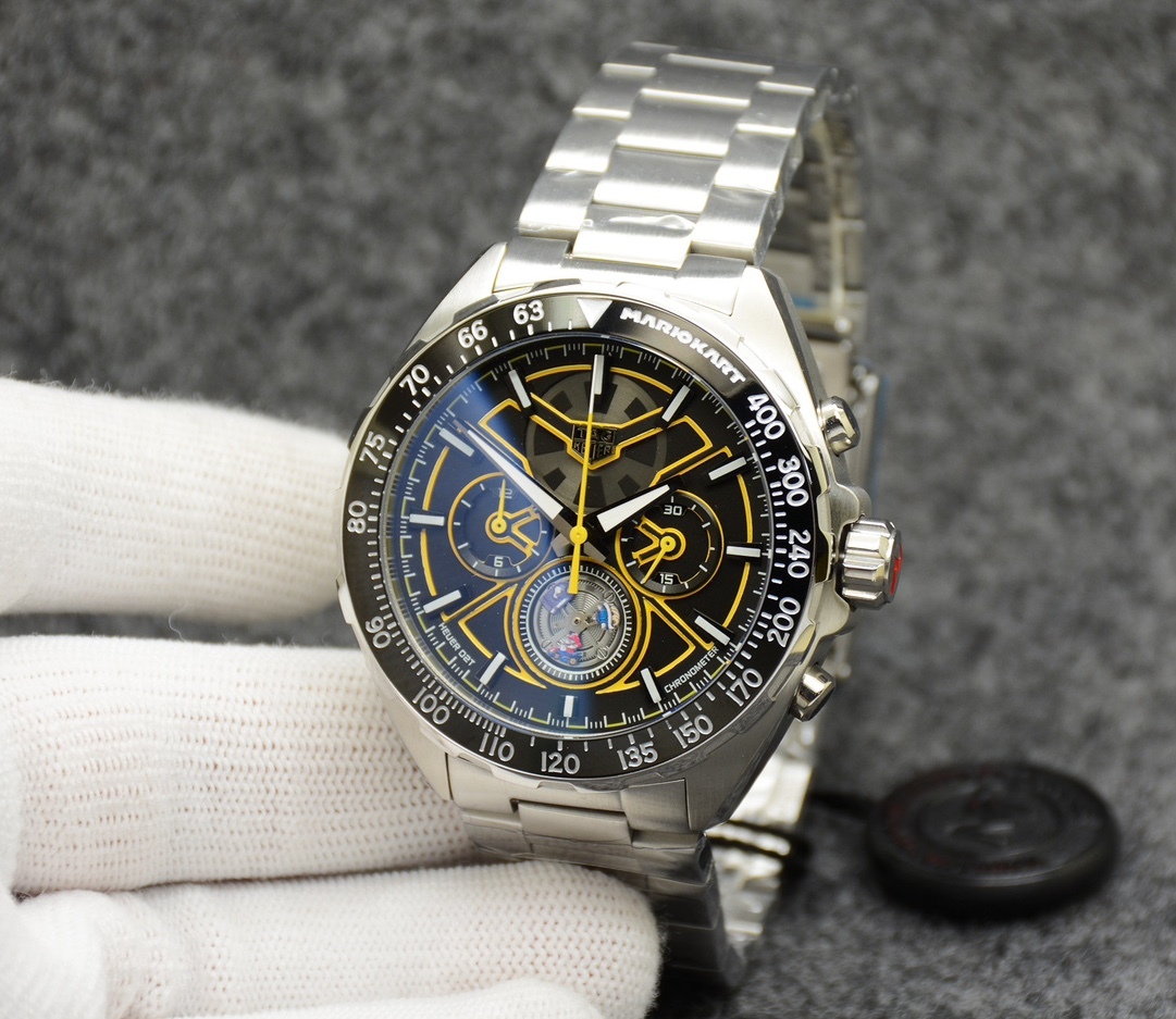 タグ・ホイヤー「TAG Heuer」フォーミュラー1 クロノグラフクォーツ メンズ 腕時計44.5mm