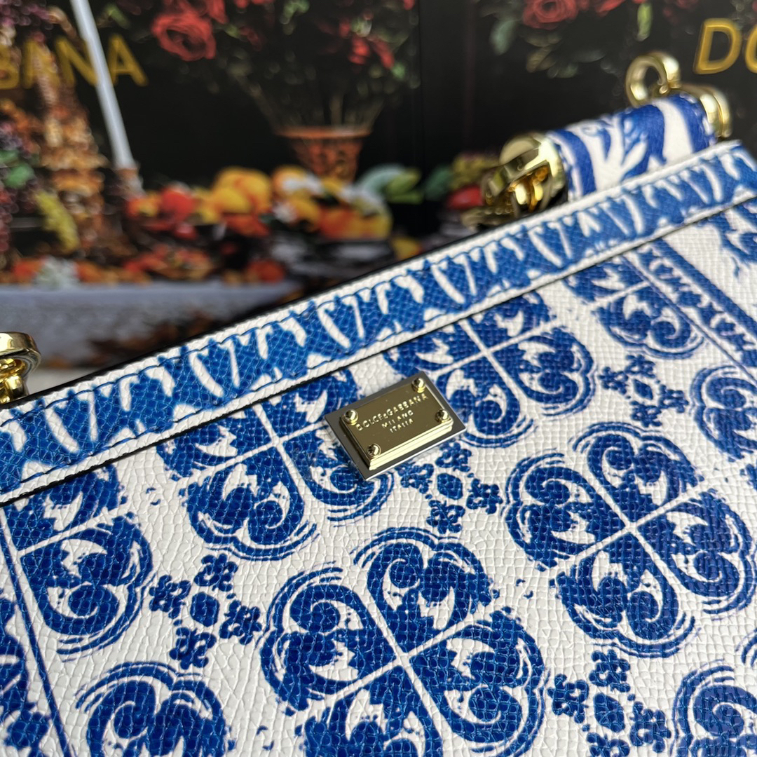 ドルチェ・アンド・ガッバーナ「D&G」 レザープリント ミラー付き ショルダーバッグ