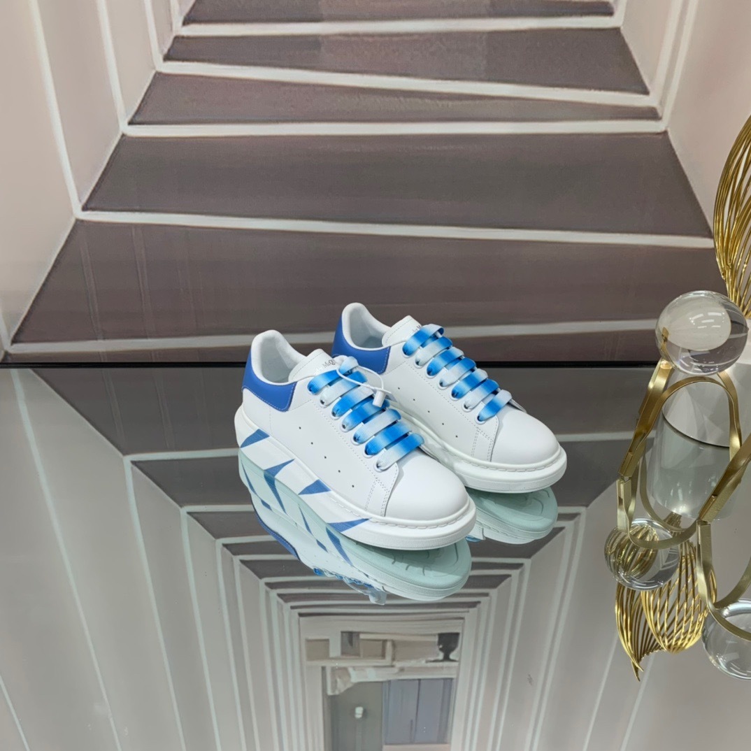 アレキサンダー・マックイーン［Alexander McQueen］Oversized Sneaker "Premium Calf Lining" スニーカー