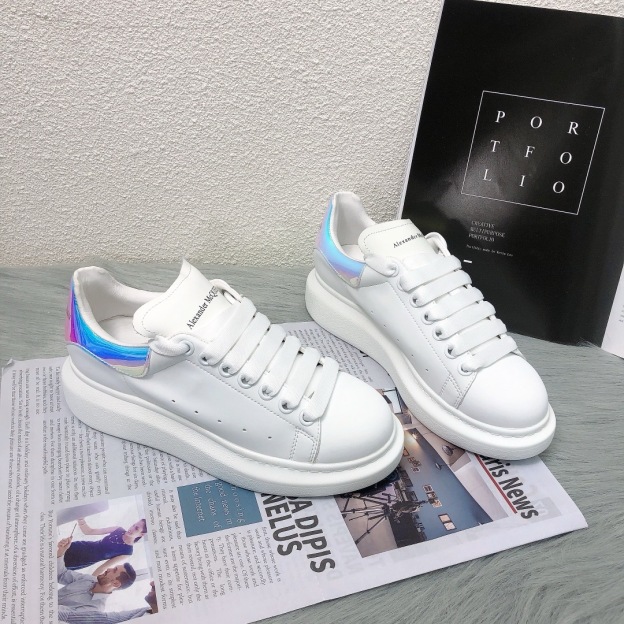 アレキサンダー・マックイーン［Alexander McQueen］Oversized Sneaker "Fluffy-Trim White" スニーカー