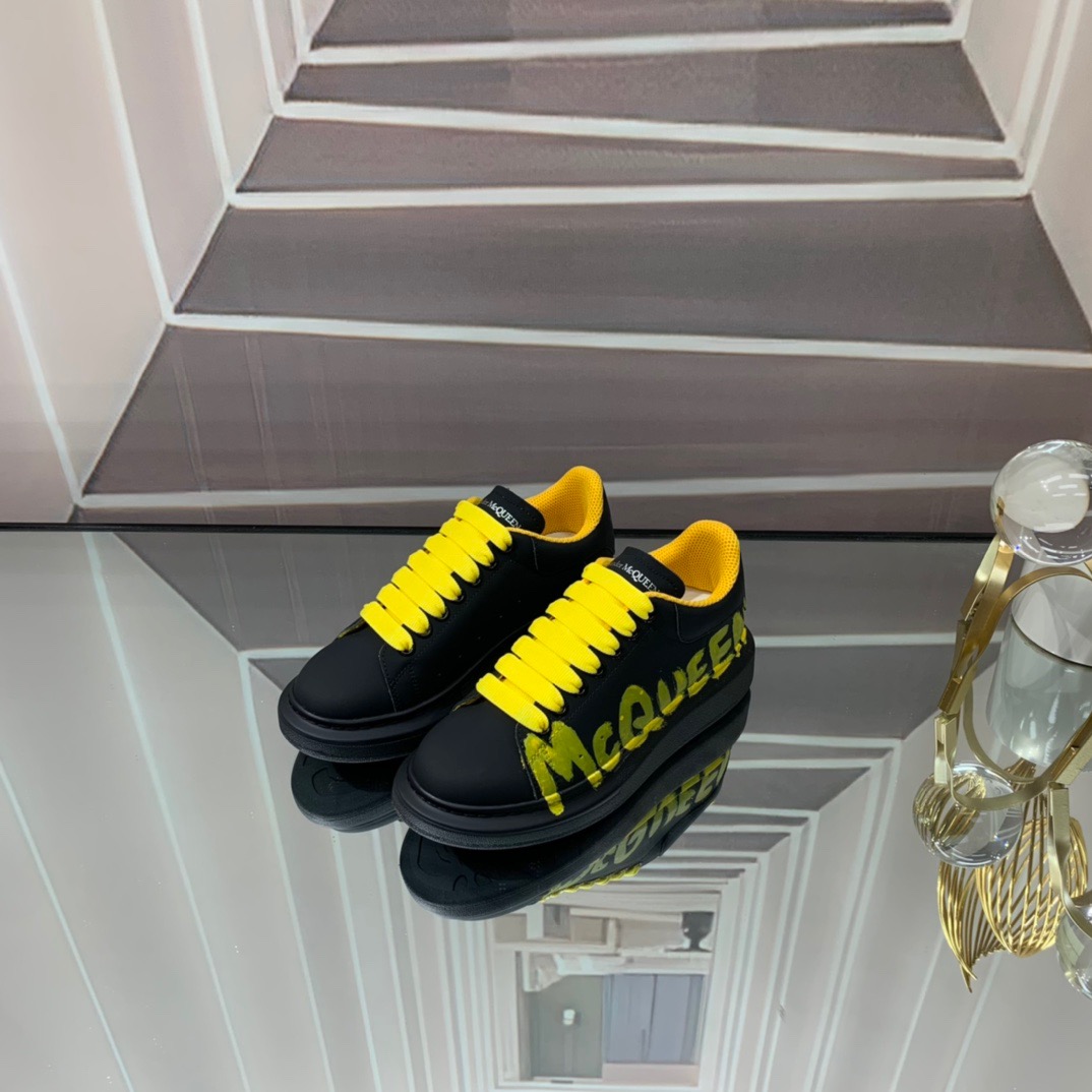 アレキサンダー・マックイーン［Alexander McQueen］Oversized Sneaker スニーカー