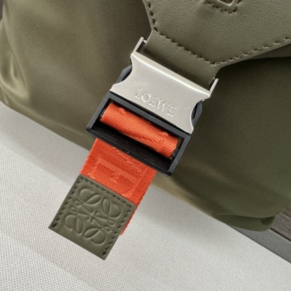 ロエベ「Loewe」Flex バックパック