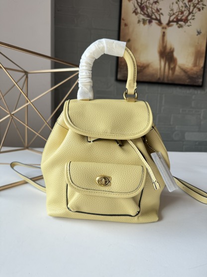 コーチ「Coach」Riya 21 デニム バックパック