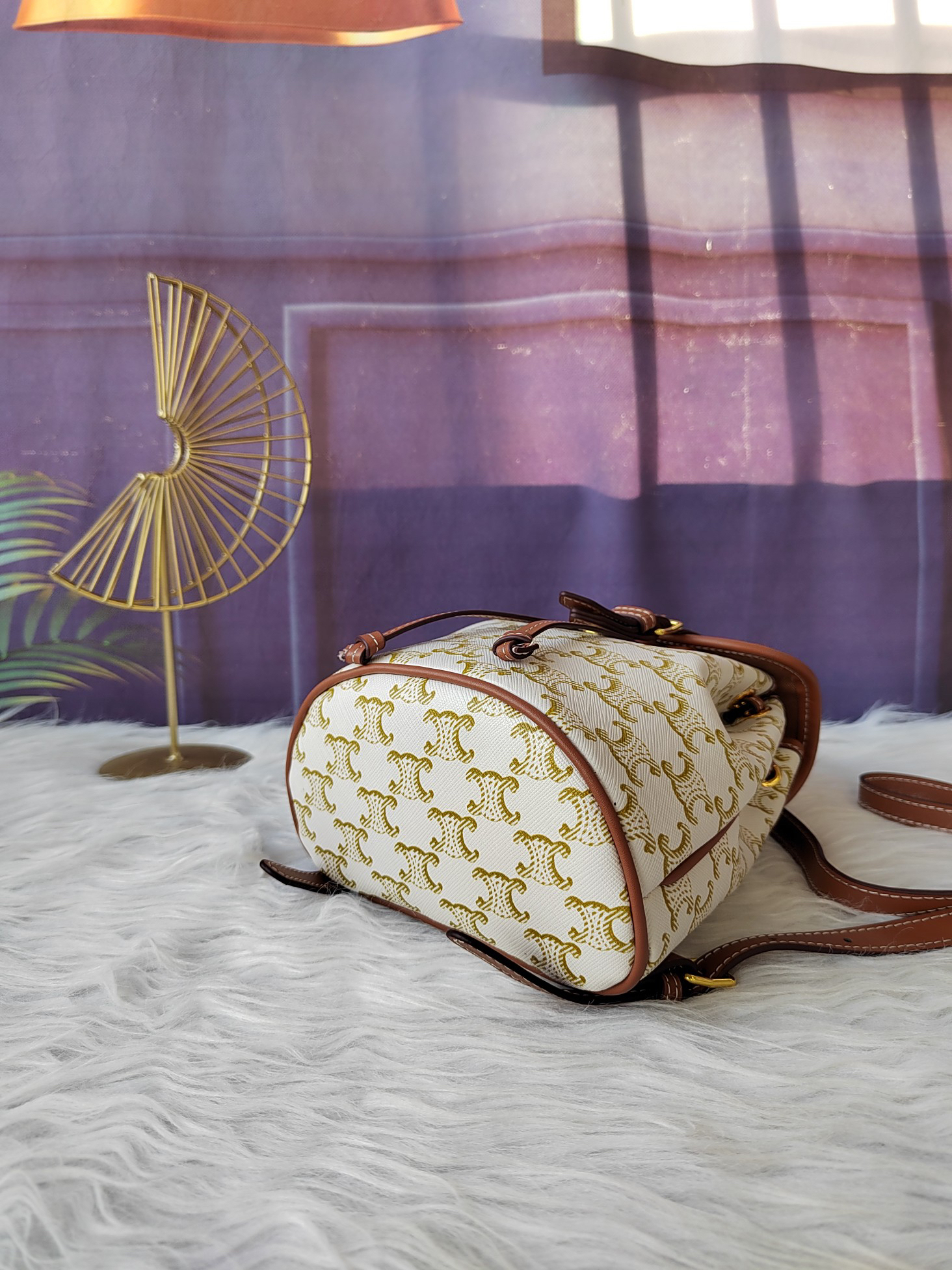 セリーヌ「Celine」Triomphe ミニ バックパック