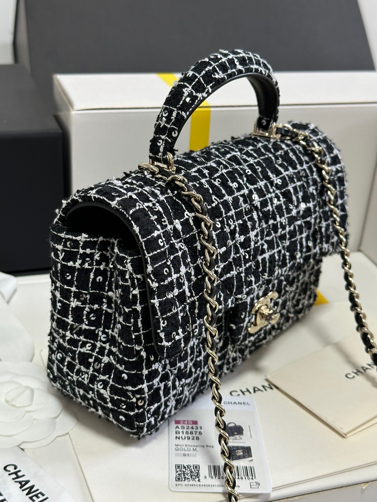 シャネル「Chanel」24P ツイード スパングル CFミニ ショルダーバッグ