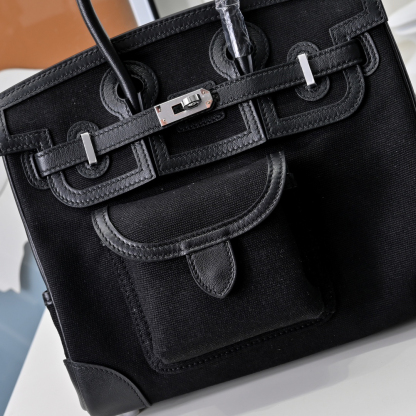 エルメス「Hermès」Cargo スウィフトレザー＆トワル クアドリル シルバーハードウェア バッグ