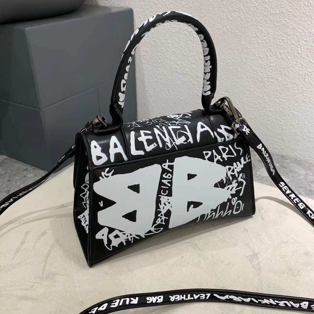 バレンシアガ「Balenciaga」Hourglass グラフィティ ドローイング ショルダーバッグ