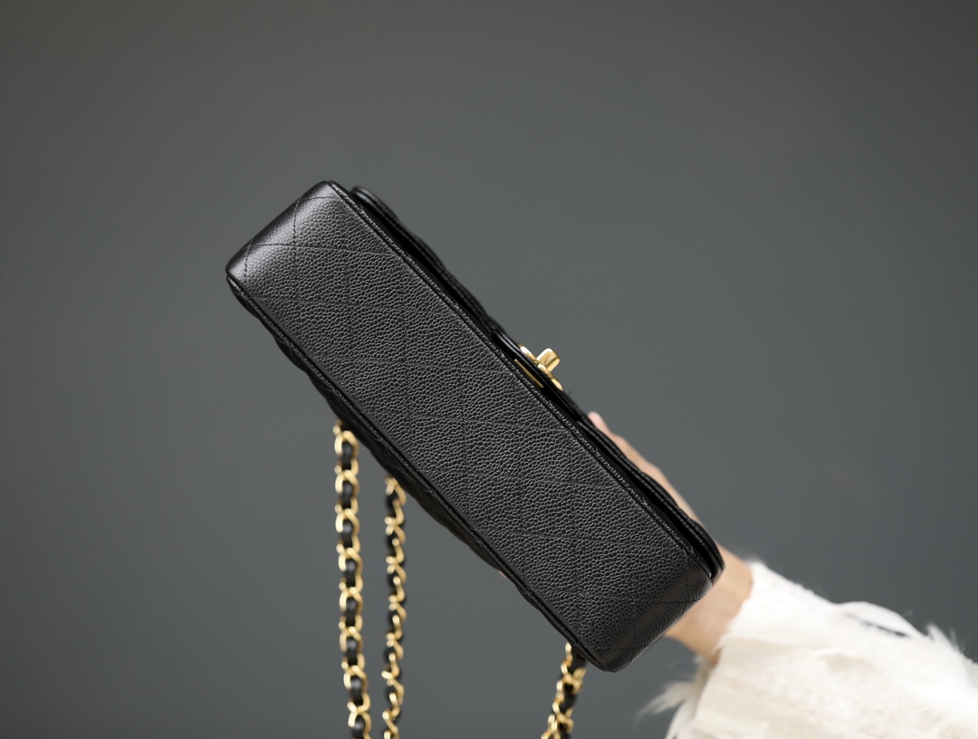 シャネル「Chanel」クラシックフラップバッグ 11.12 レディース ショルダーバッグ