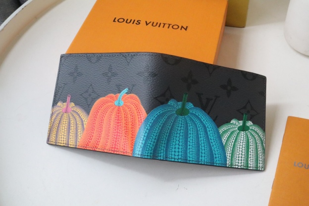ルイ・ヴィトン「Louis Vuitton」LV x YK ポルトフォイユ･マルコ