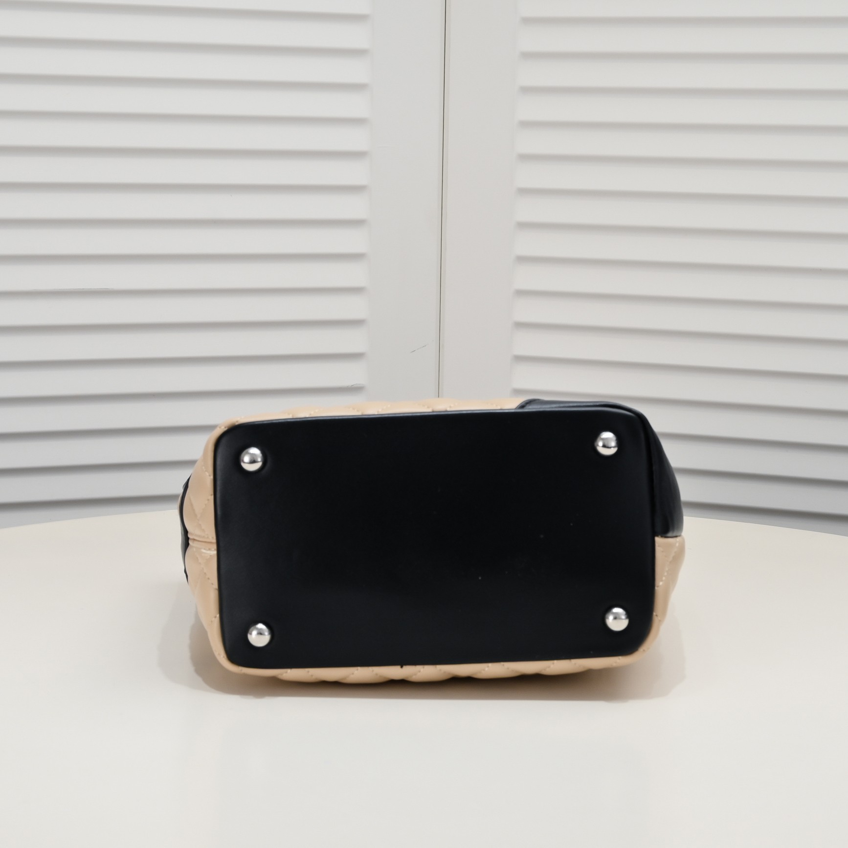 シャネル「Chanel」24A ヴィンテージ バスケットバッグ レディース ショッピングトート