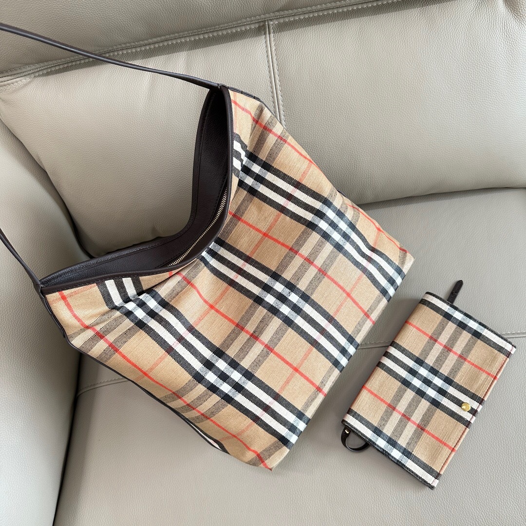 バーバリー「Burberry」チェック柄 トートバッグ