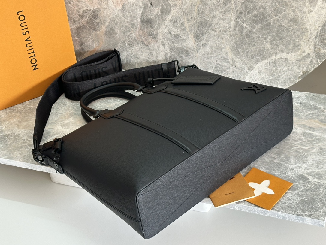 ルイ・ヴィトン「Louis Vuitton」LOCK IT TOTE バッグ