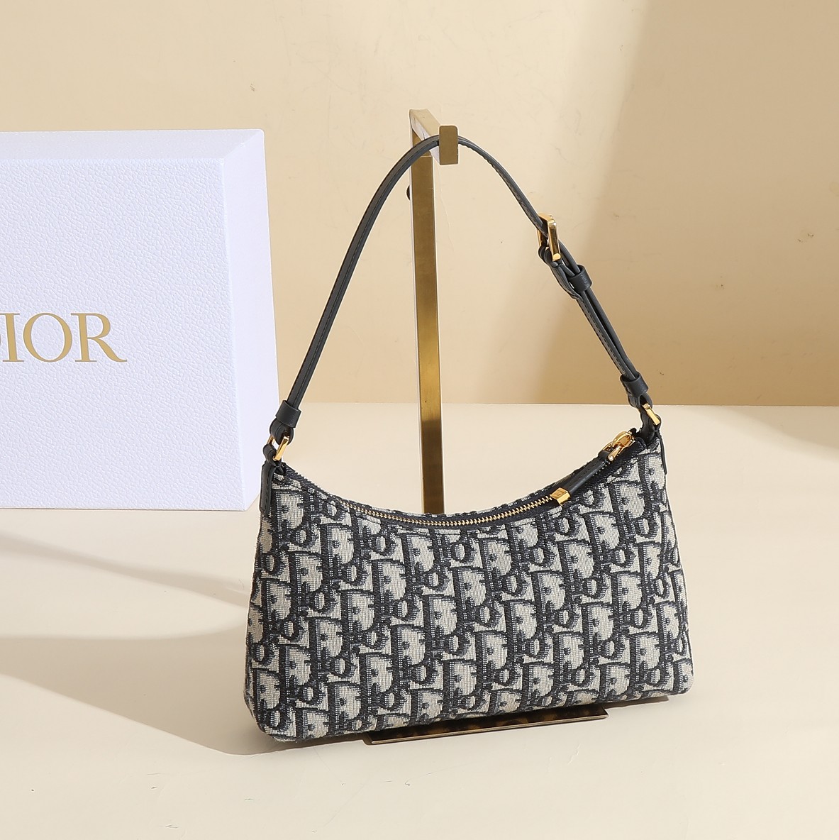 ディオール「Dior」30 MONTAIGNE オブリーク ミニ ショルダーバッグ