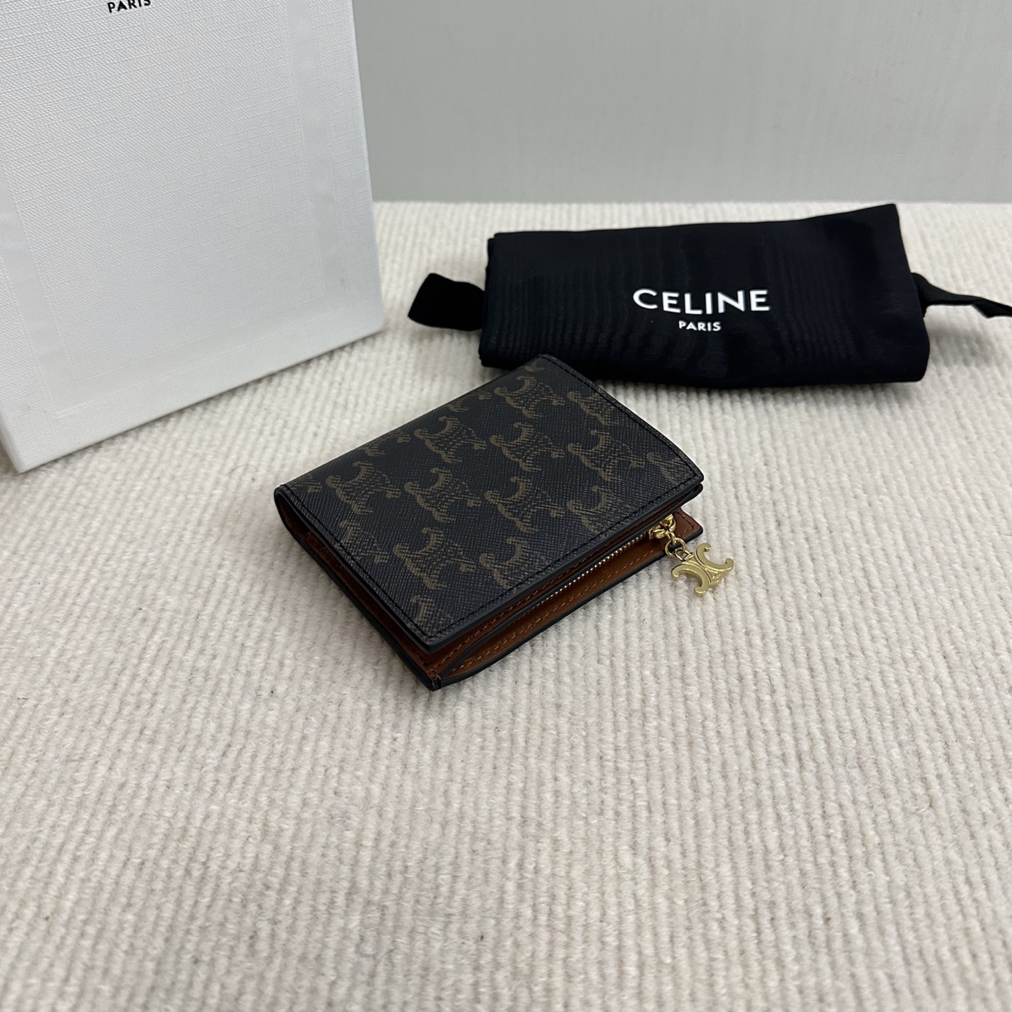 セリーヌ「Celine」ザー コンコンパクトウォレット