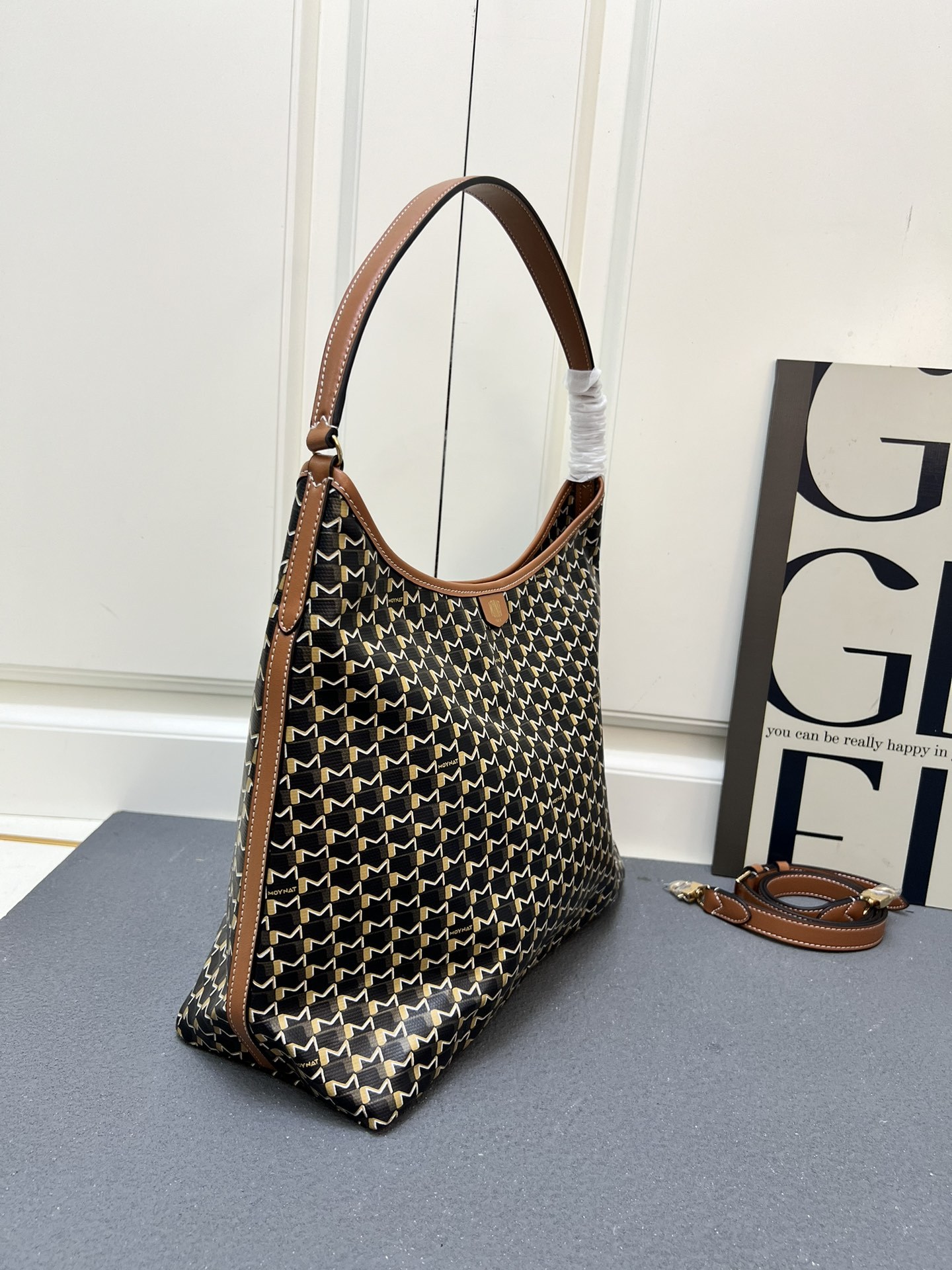 モイナ「Moynat」マルチウェイショルダーバッグ