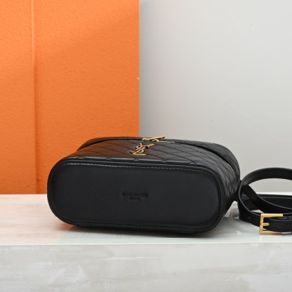 サンローラン「Saint Laurent」 MINI GABY ダブルジップショルダーバッグ