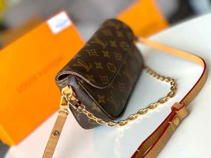 ルイ・ヴィトン「Louis Vuitton」ショルダーバッグ
