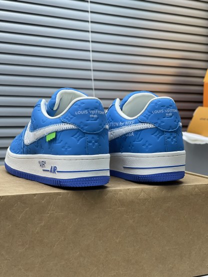 「コラボモデル」Louis Vuitton x Nike Air Force 1 Low【新商品発売】七色
