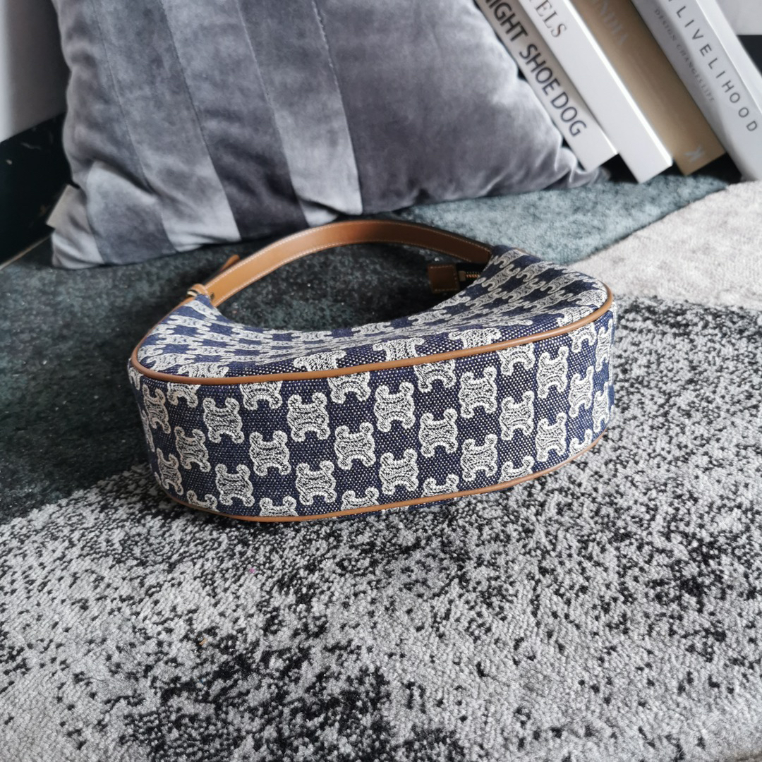 セリーヌ「Celine」AVA デニム ショルダーバッグ