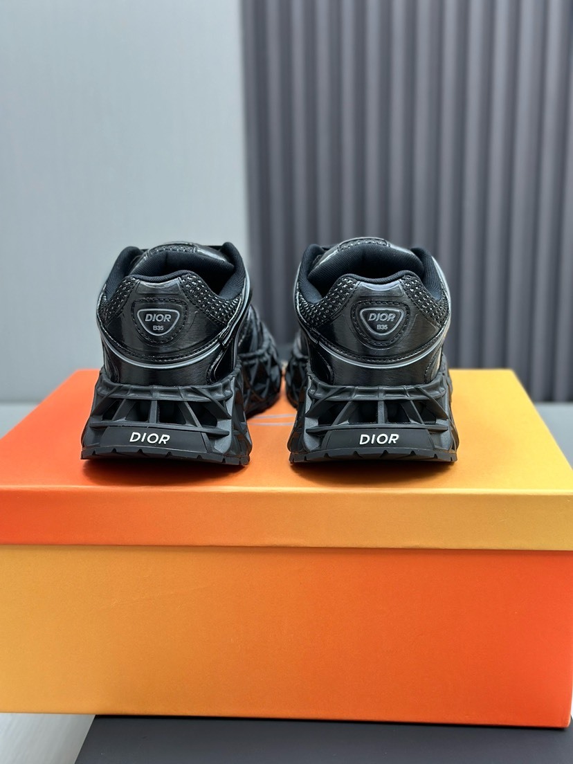 ディオール「Dior」B35 スニーカー-ISETAN PRESTIGE CURATED