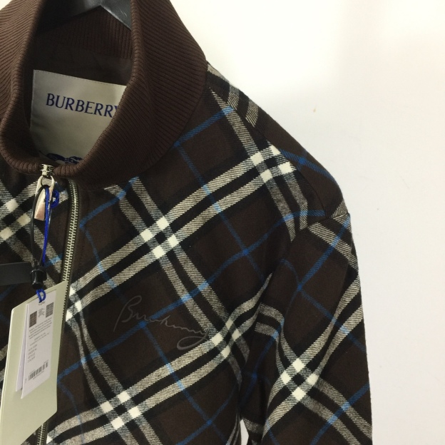 バーバリー「Burberry」クラシックチェックジャケット