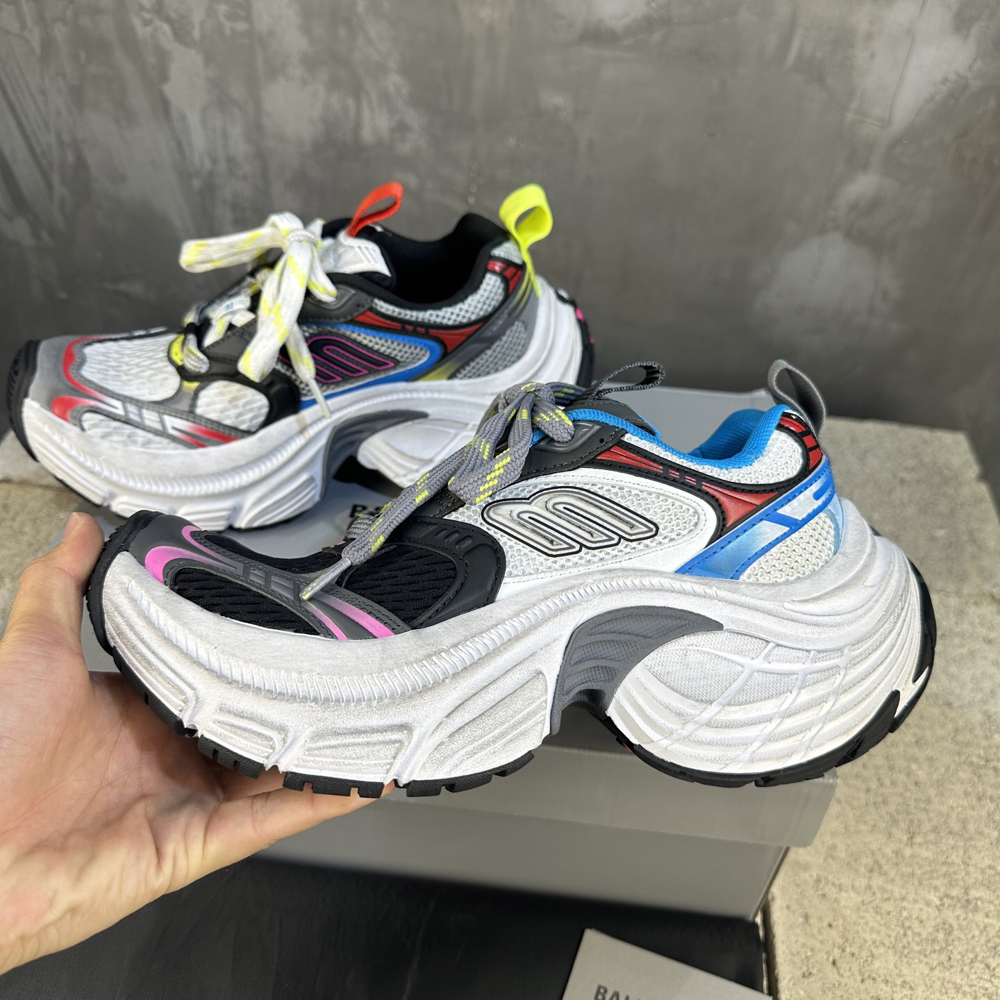 バレンシアガ「Balenciaga」25 ssトリプルs不良スニーカー