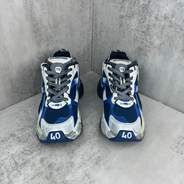 バレンシアガ「Balenciaga」トリプルs不良スニーカー