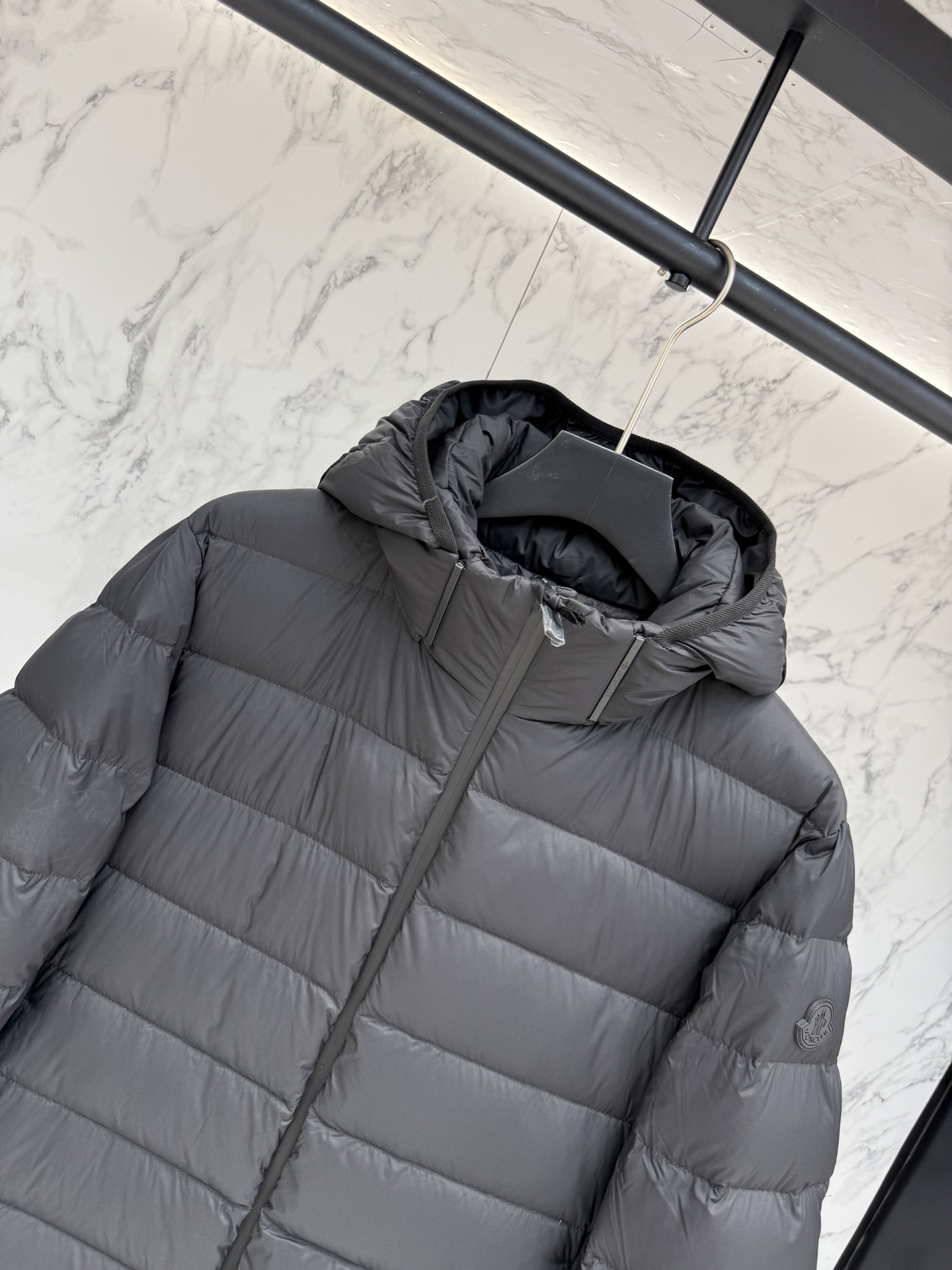 モンクレール「Moncler」2025年秋冬新作 ダウンジャケット
