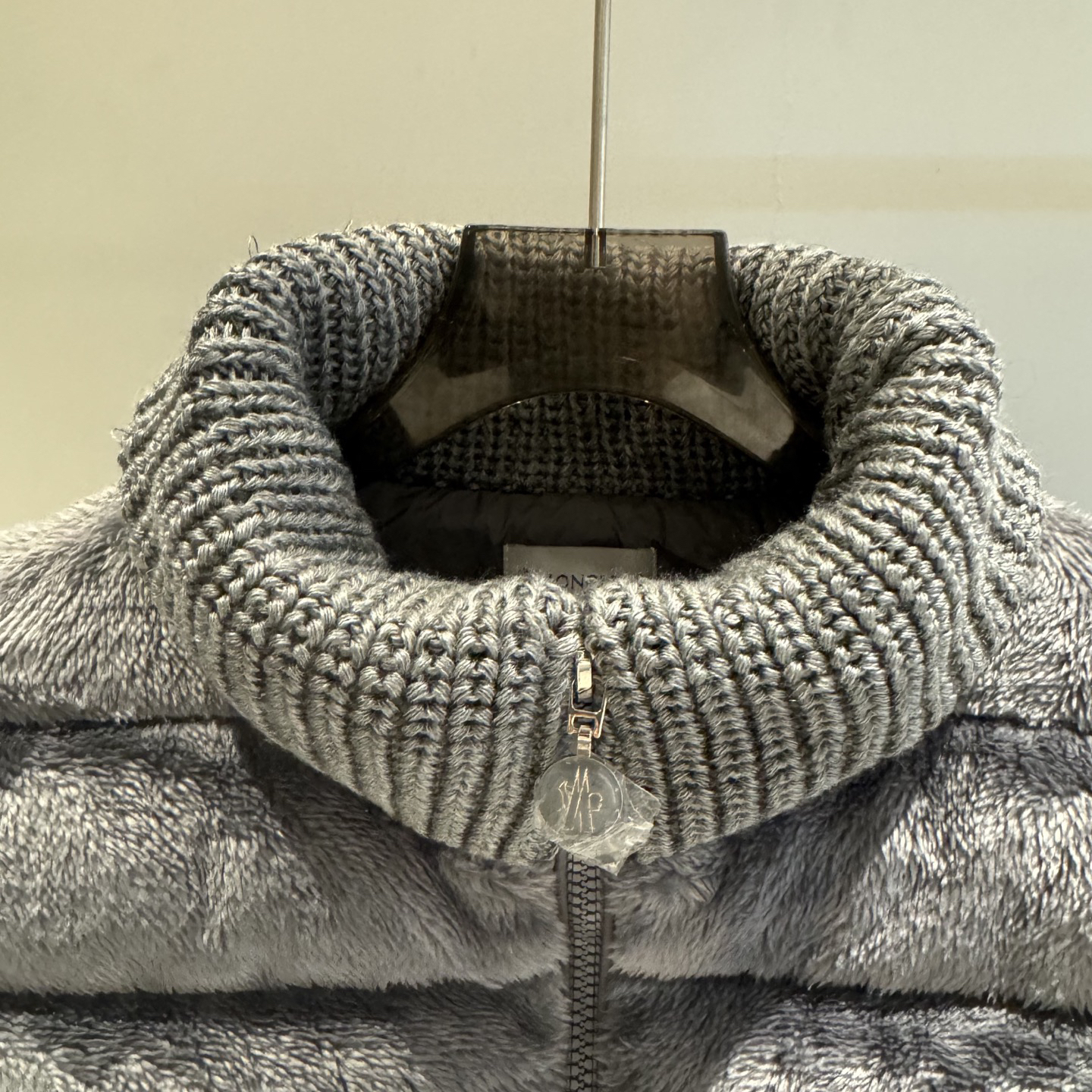 モンクレール「Moncler」パネルジップアップ ダウンジャケット