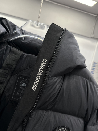 カナダグース「Canada Goose」Black Label Osborne Parka