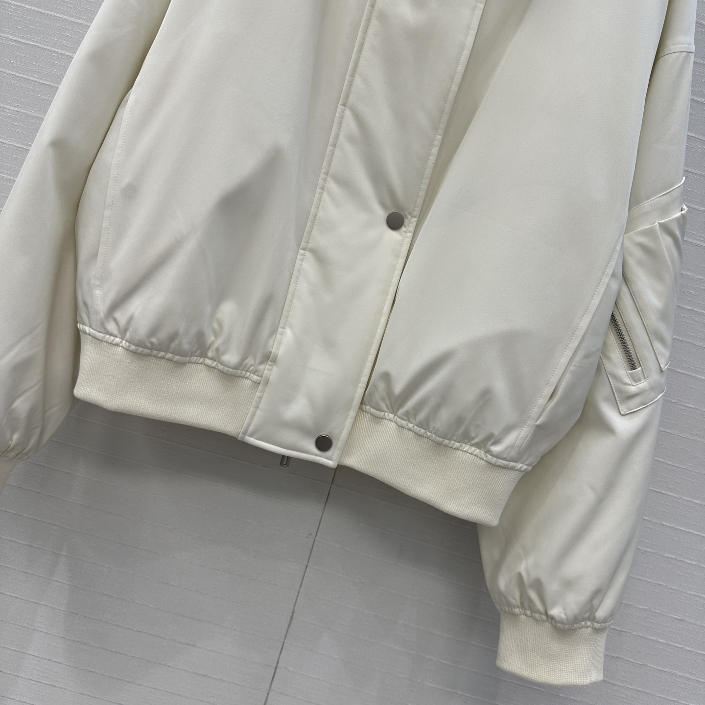 エルメス「Hermès」Short Down Jacket