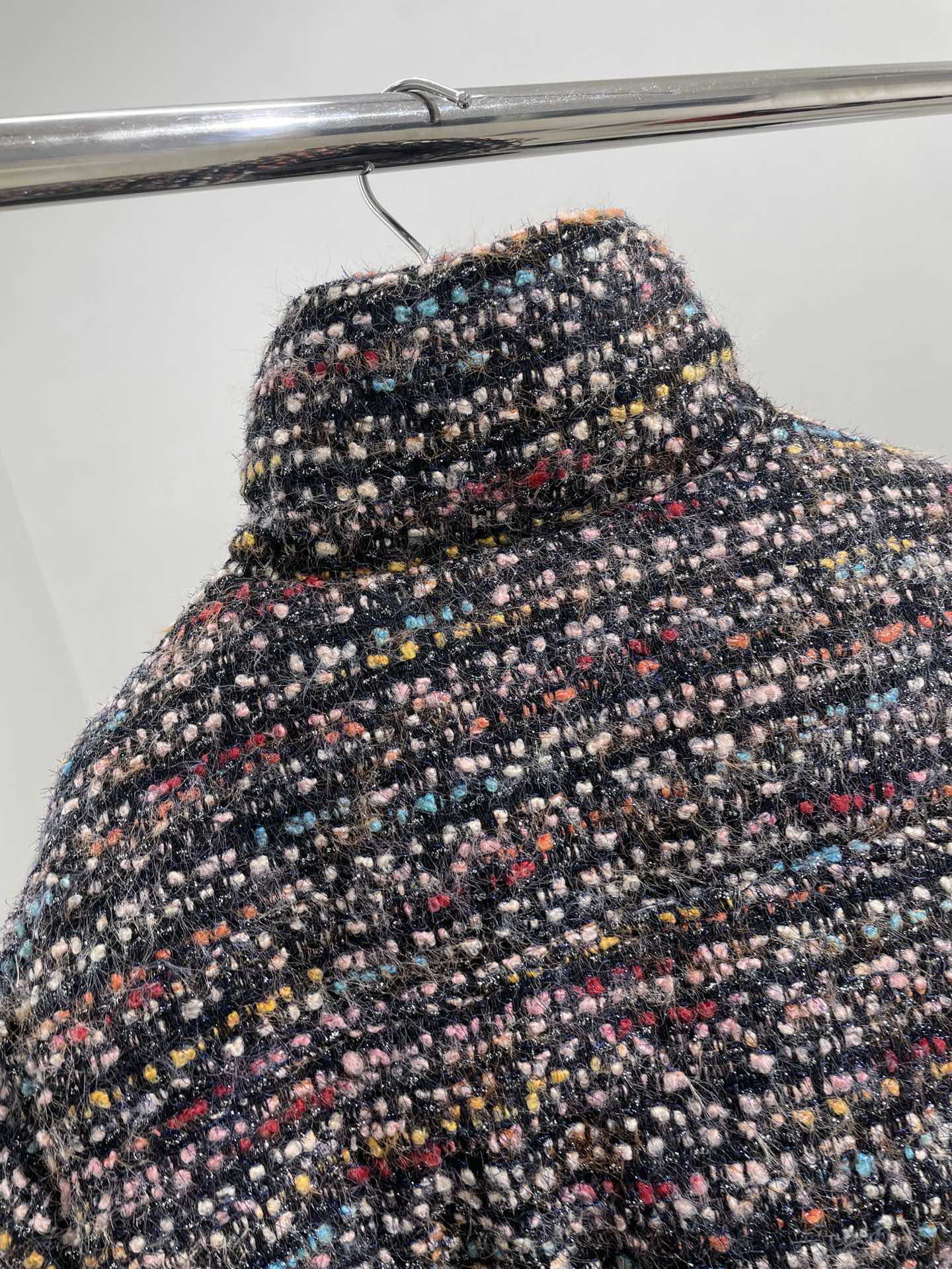 シャネル「Chanel」ツイード ダウン ジャケット