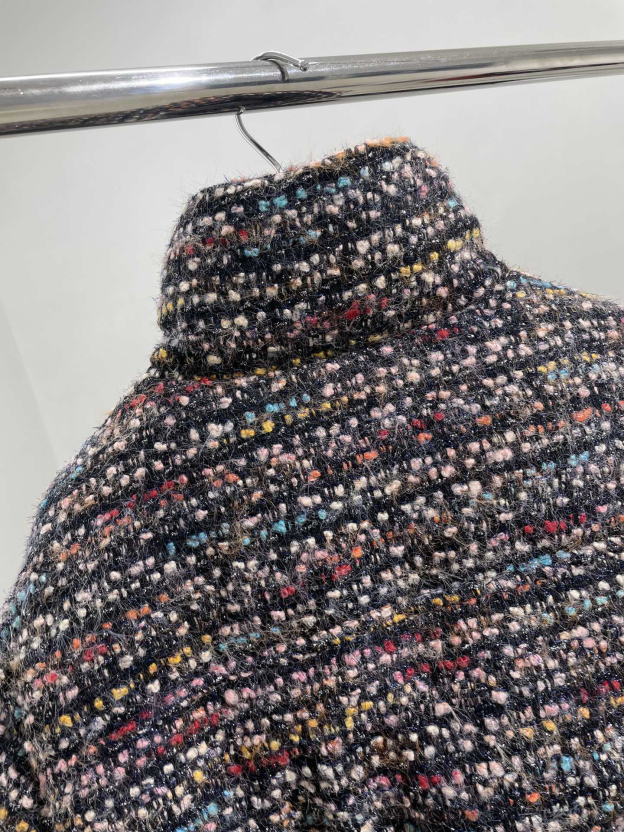 シャネル「Chanel」ツイード ダウン ジャケット