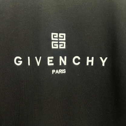 ジバンシィ「Givenchy」ニット カラー スウェットシャツ