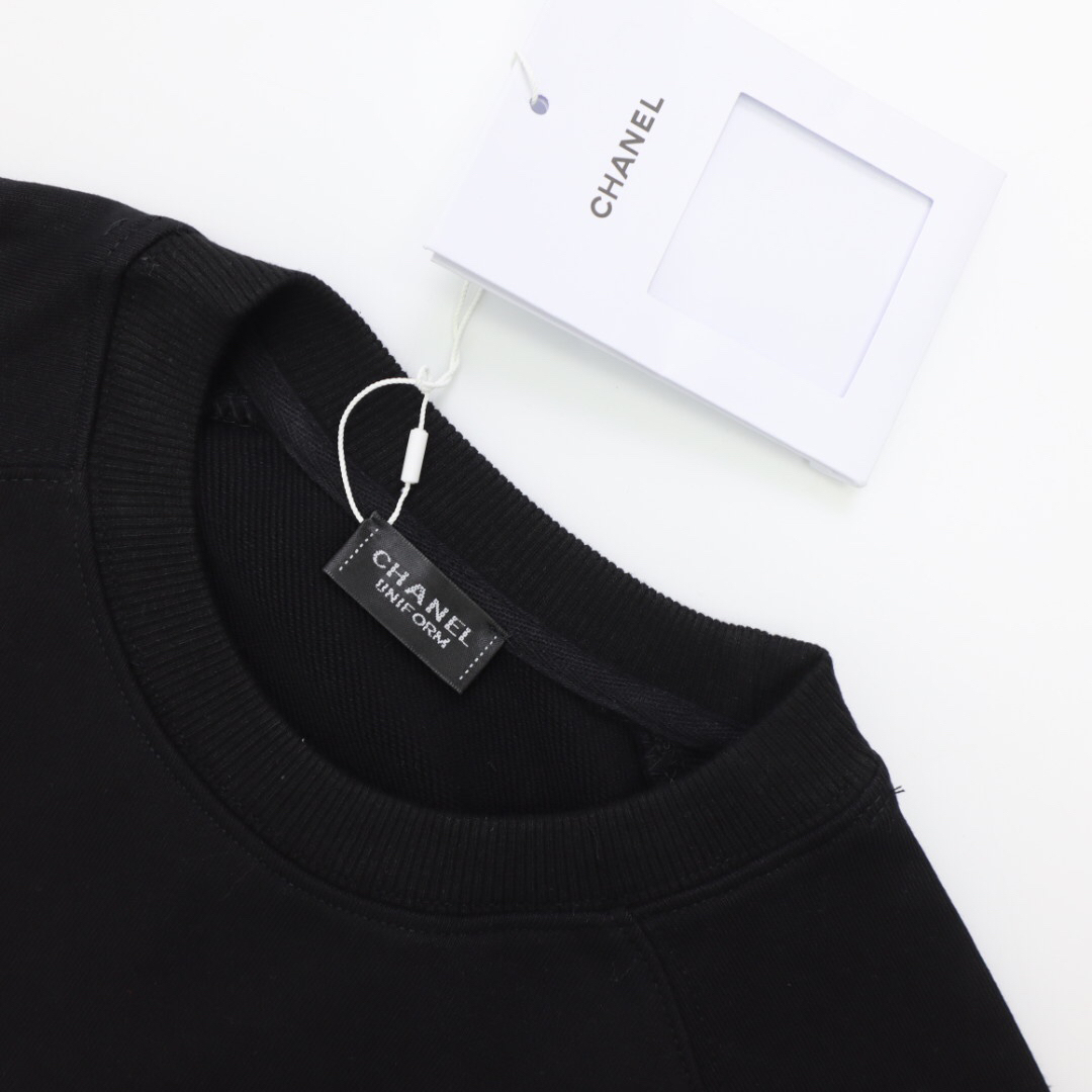 シャネル「Chanel」ダブルC ロゴ スウェットシャツ