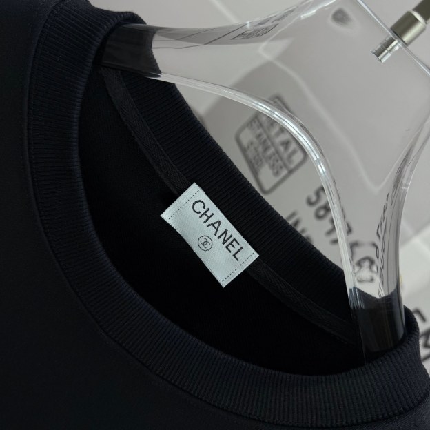 シャネル「Chanel」ロゴプリント スウェットシャツ