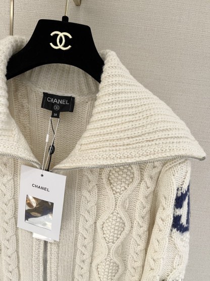 シャネル「Chanel」スペシャル ウールシルク カーディガン