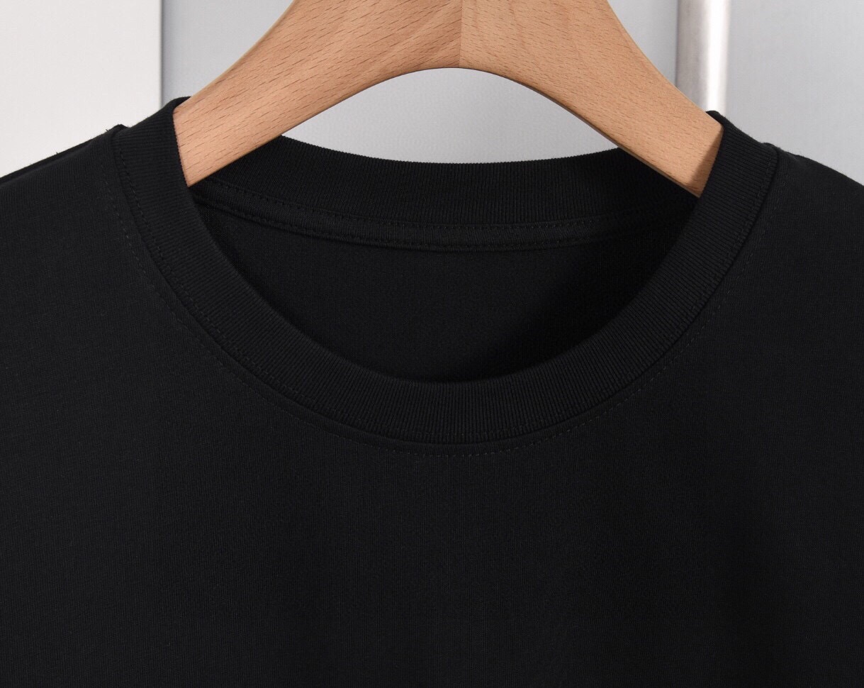 シャネル「Chanel」ロゴ プリント クルーネック スウェット