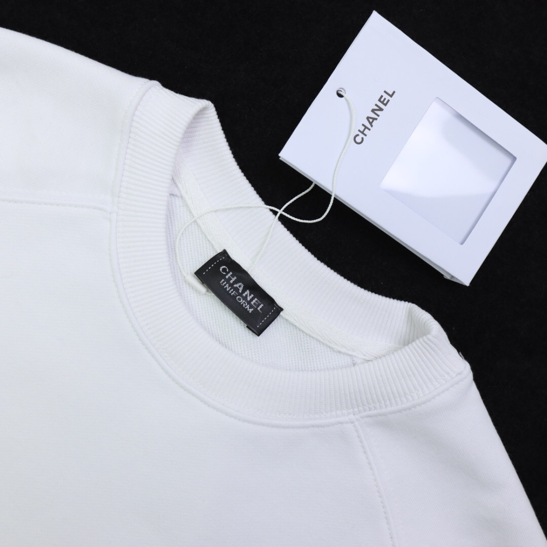 シャネル「Chanel」ダブルC ロゴ スウェットシャツ