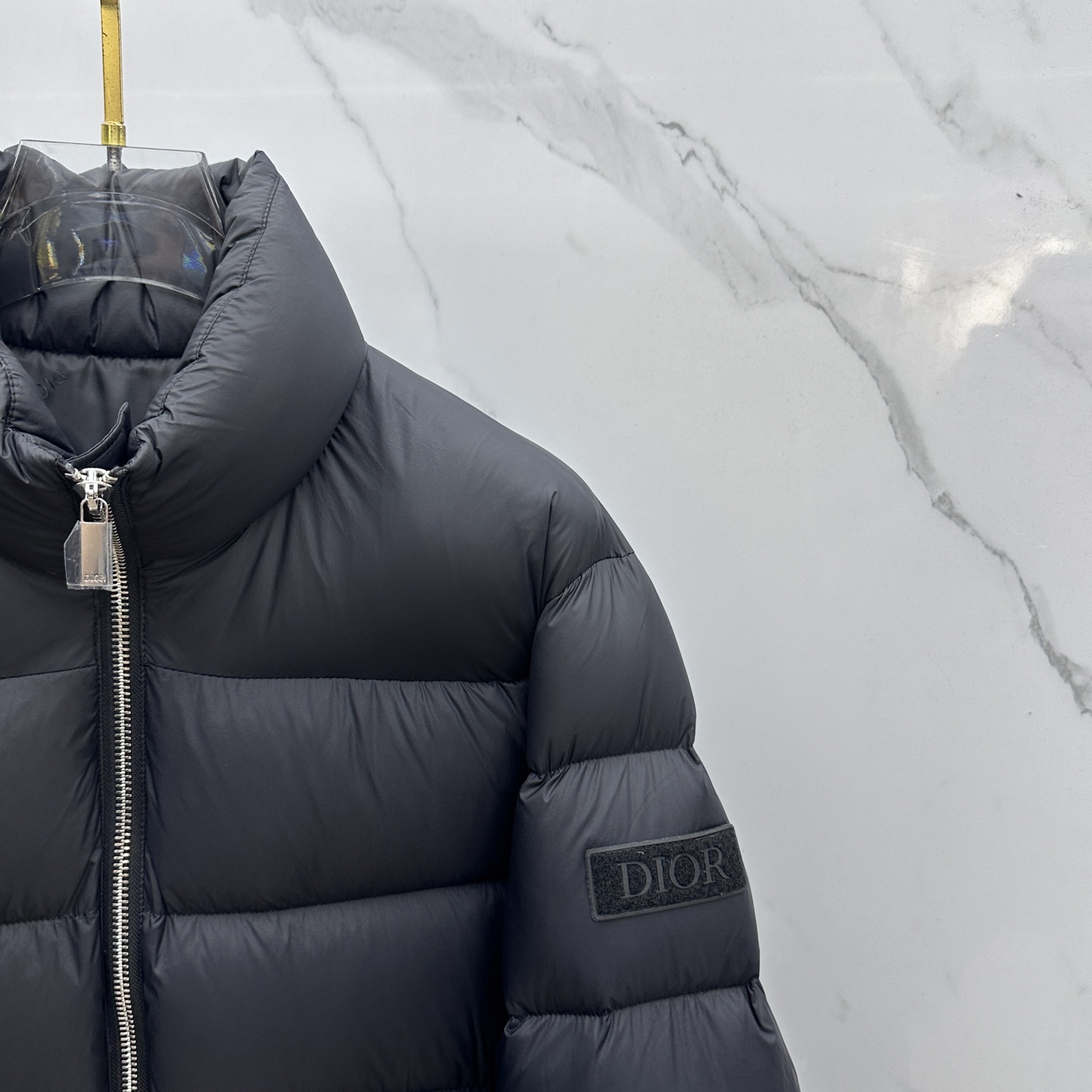 ディオール「Dior」OBLIQUE テクニカル ダウン ジャケット