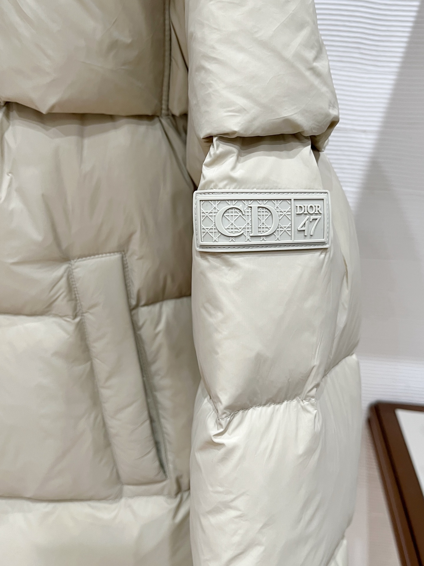 ディオール「Dior」OBLIQUE ダウンジャケット