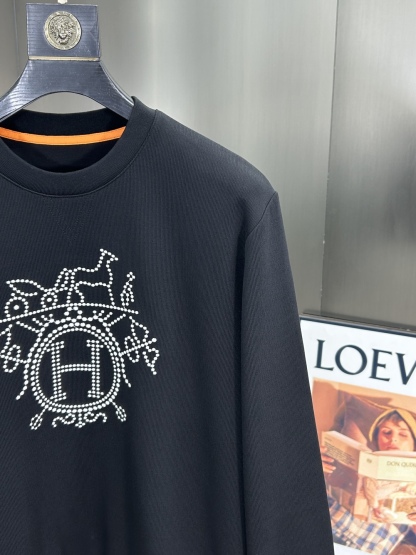 エルメス「Hermès」オートン/ウィンター キャリッジ "H" エンブロイダリー スウェットシャツ